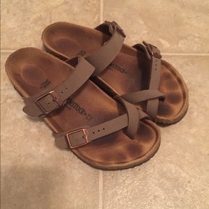 Birkenstock’s Kid Mayari Sandal